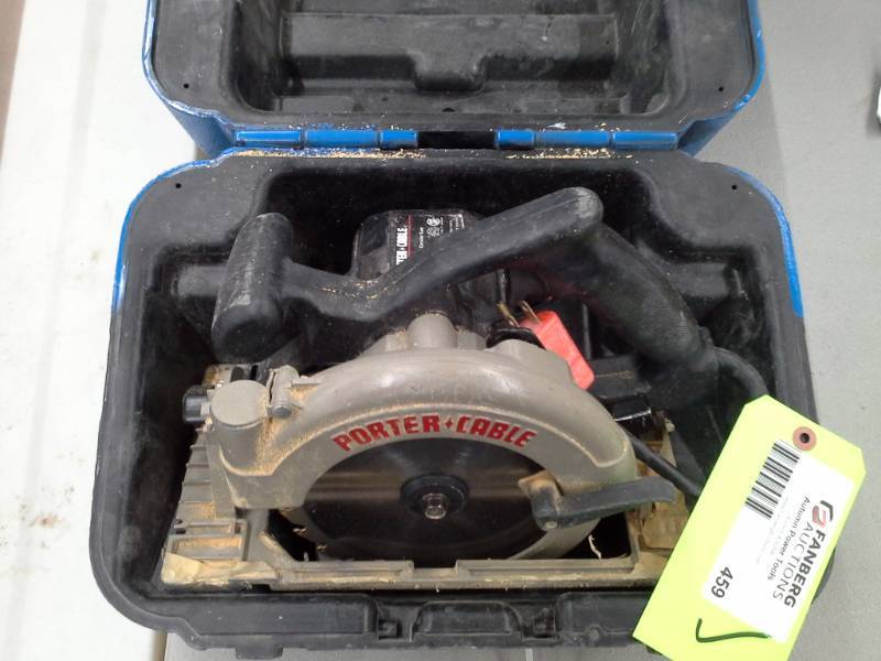 lot 459 image: Porter Cable 7-14 Heavy Duty Circular Saw