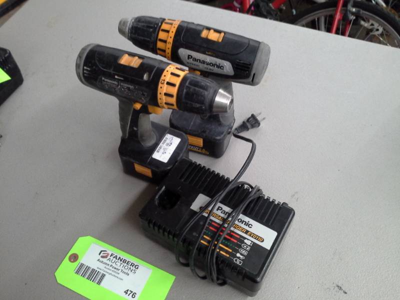 lot 476 image: Pair of Panasonic EY 6432 15.6v Drills and Charger