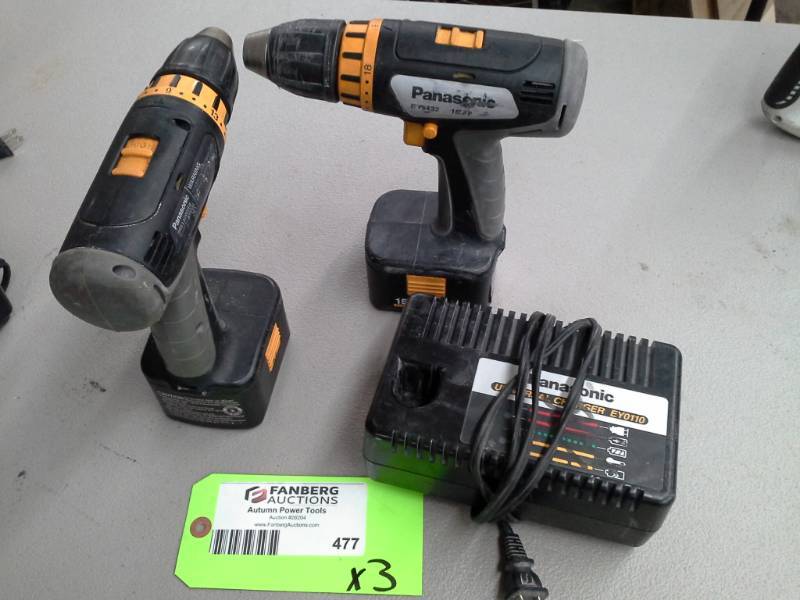 lot 477 image: Pair of Panasonic EY 6432 15.6v Drills and Charger