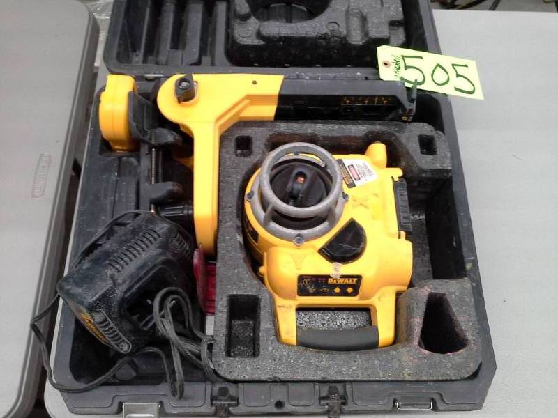 lot 505 image: DeWalt DW077 Rotary Laser