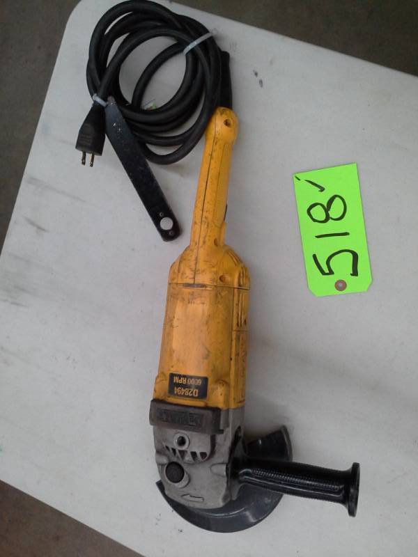lot 518 image: DeWalt D28494 79 Angle SanderGrinder
