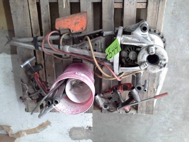 lot 544 image: Rigid 300 Threader