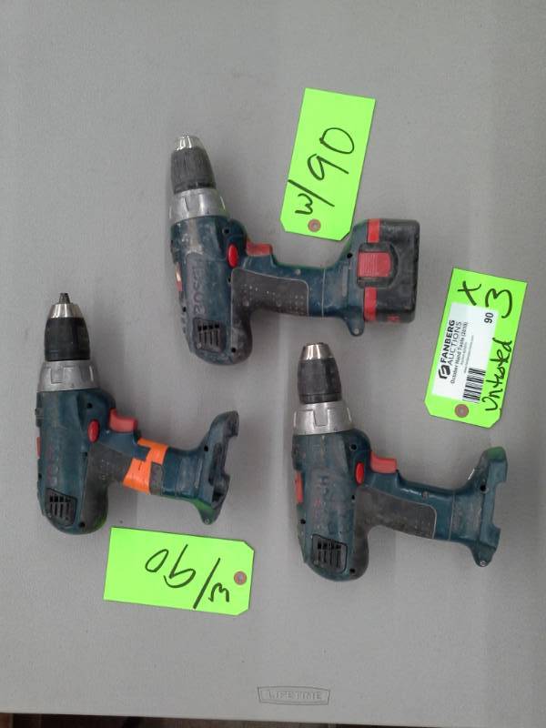 lot 90 image: Three Bosch Drills - (Needs Repair)