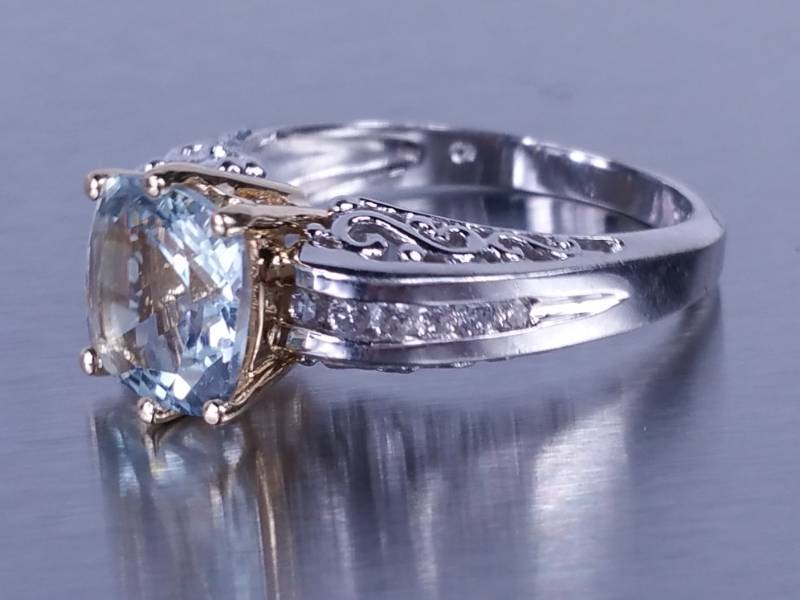 Fine Natural Aqua Estate Ring 14k