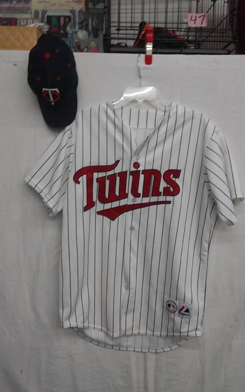 MN Twins Majestic Brand Jersey Size L & Blue Cap