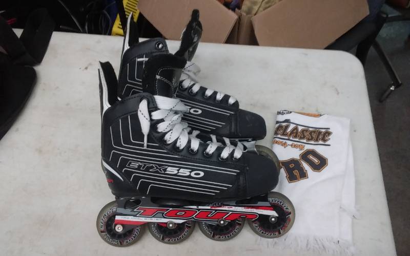 Pair Of Mens Size 5 Inline Skates