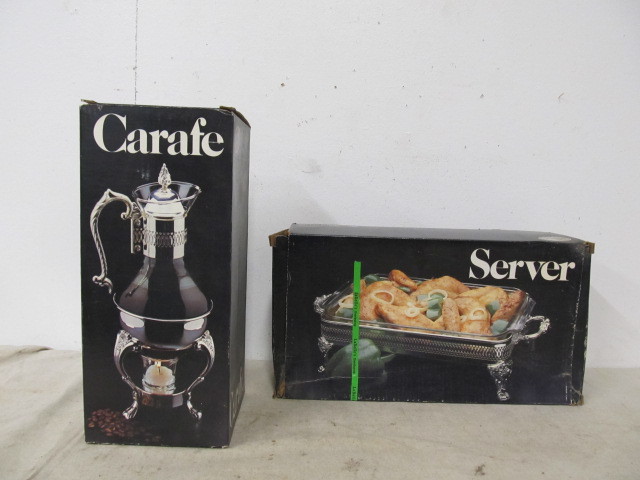 lot 21 image: NEW IN BOX Vintage Silverplated Server & Carafe