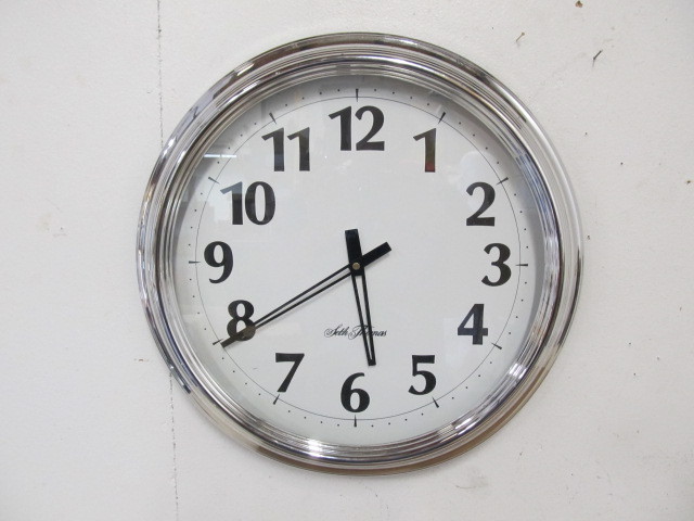lot 33 image: 16 Chrome Wall Clock