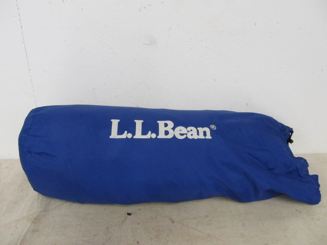 lot 50 image: Complete LL BEAN Tent