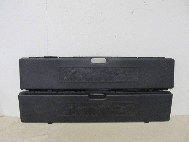 lot 62 image: 2 Padded RifleShotgun Gun Cases