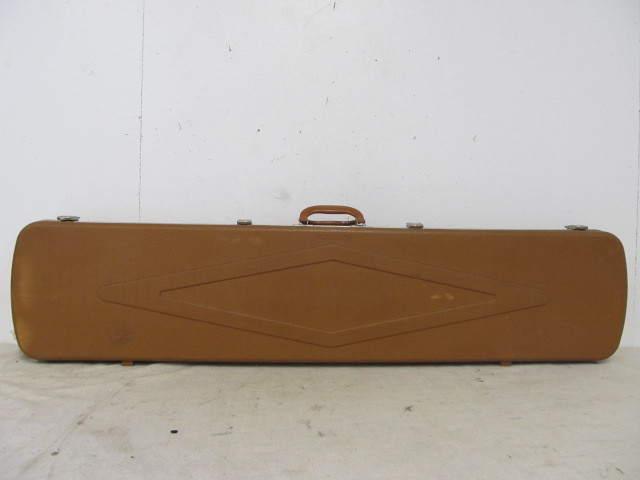 lot 64 image: Padded RifleShotgun Gun Case