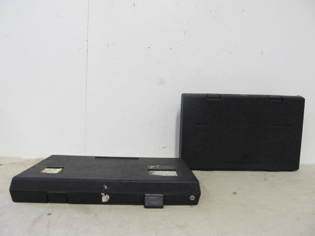 lot 65 image: 2 Padded Pistol Hard Cases