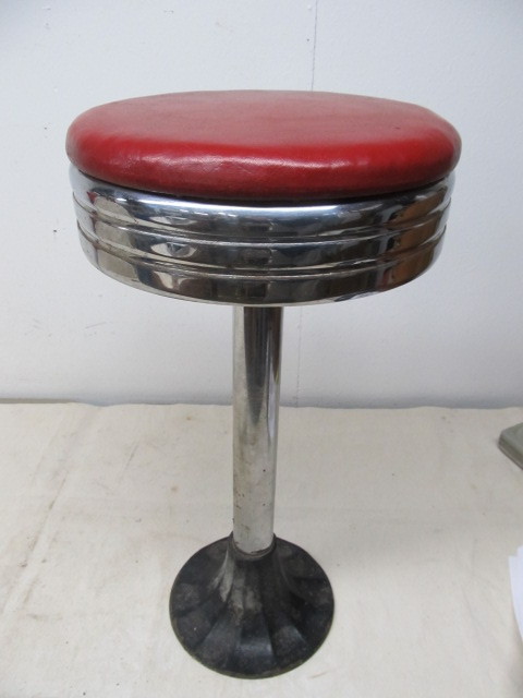 lot 194 image: Vintage 1930s Deco Chrome Swivel Stool