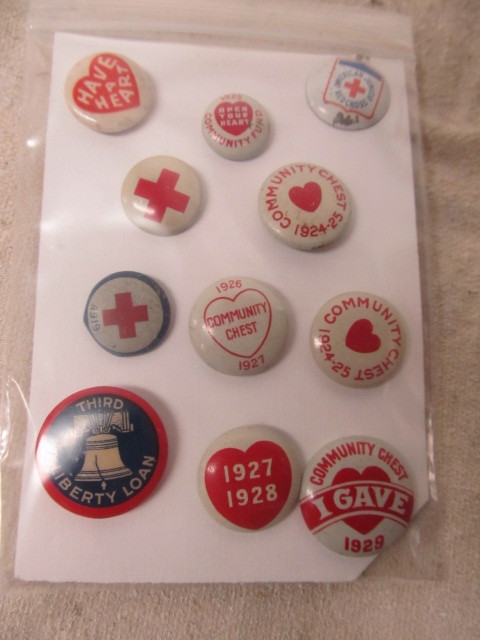 lot 115 image: Original 1920s Medical Red Cross etc Pinbacks