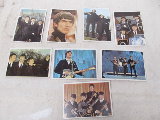 lot 123 image: Vintage Topps BEATLES Trading Cards