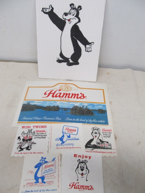 lot 138 image: Vintage HAMMS Beer Advertising Paper