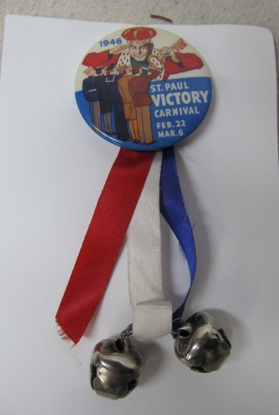 lot 145 image: 1946 St. Paul VICTORY CARNIVAL Button 