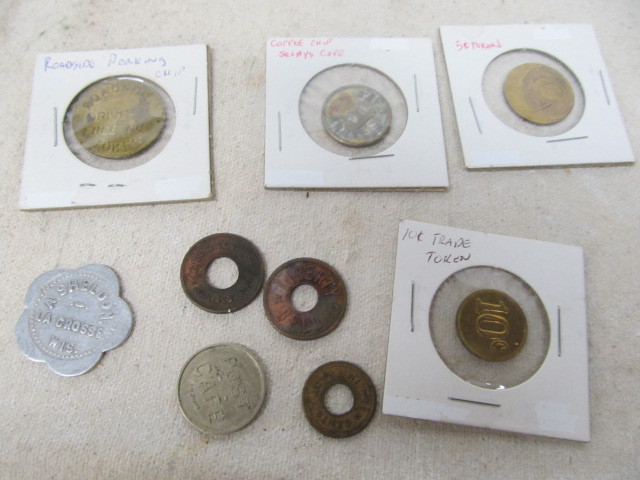 lot 154 image: VintageAntique Trade & Other Tokens