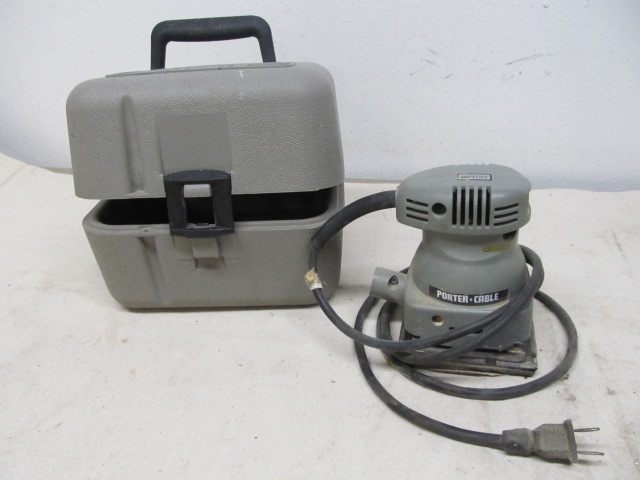 lot 188 image: Working PORTER CABLE Power Sander wCase