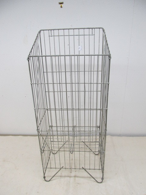 lot 191 image: Vintage Metal Grocery Store Display Rack