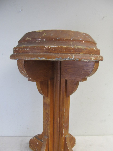 lot 233 image: &nbspAntique Wooden Church Baptismal Font