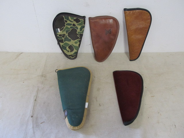 lot 231 image: Lot of Padded Pistol Gun Cases