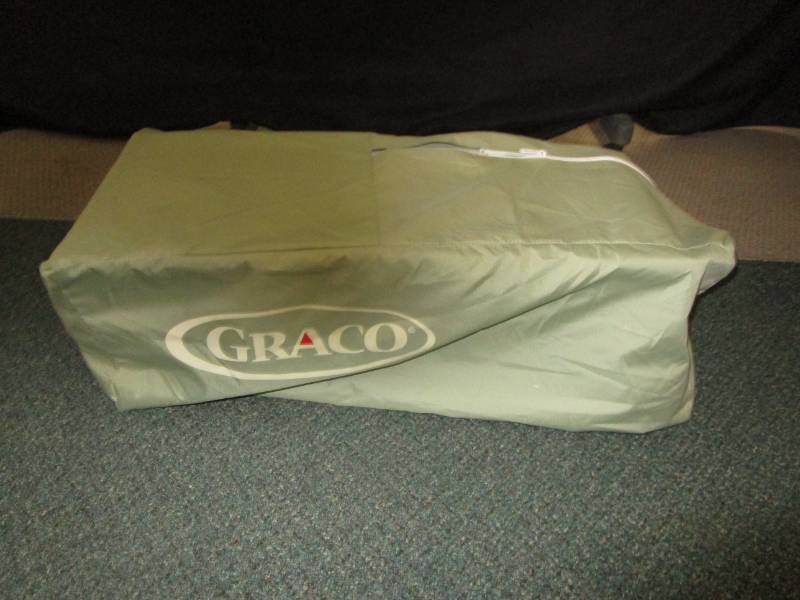 lot 11 image: Graco Playpen