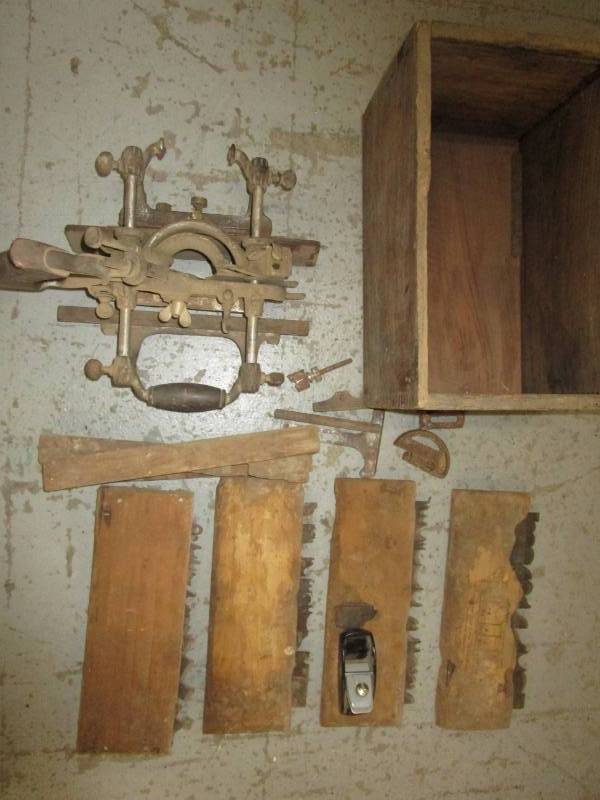 lot 32 image: Vintage Stanley No 55 Combination Planer and Reed and Flute blades