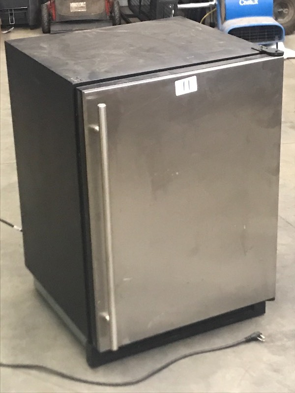 Uline Commercial Cooler