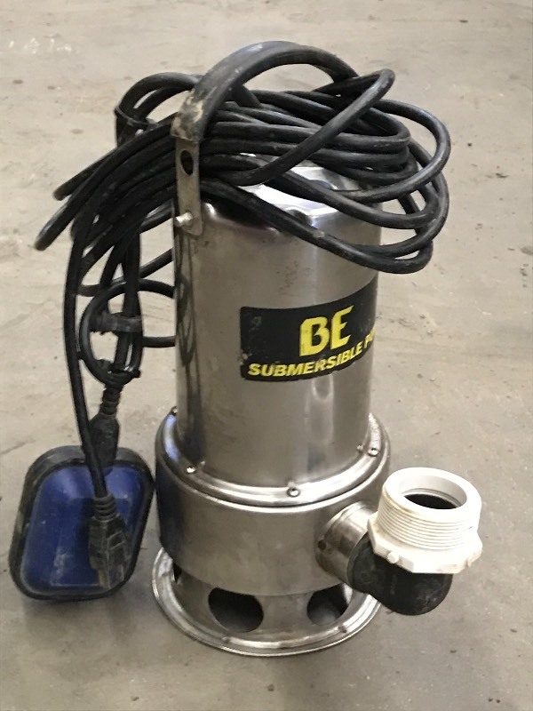 lot 46 image: BE Commercial Submersible Pump