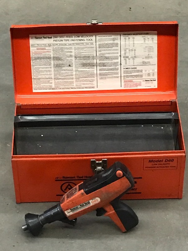 lot 48 image: Ramset D60 Fastener Tool