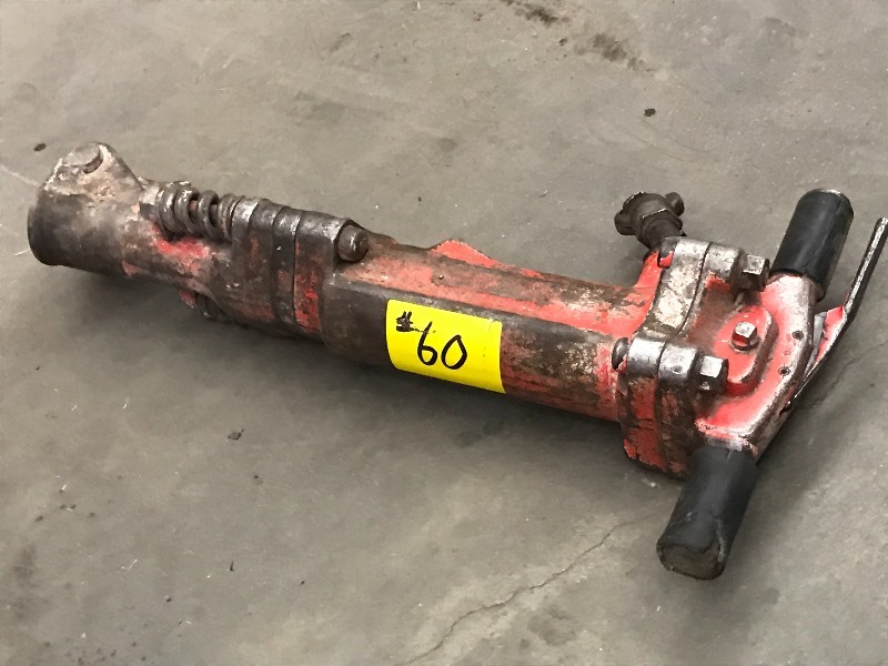 lot 60 image: Commercial 90# Jackhammer