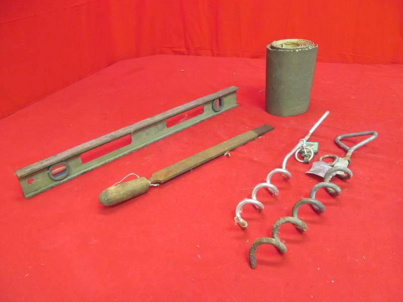 lot 17 image: tools