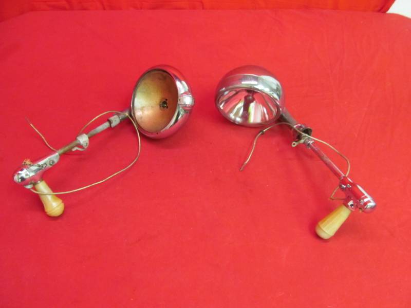lot 47 image: Vintage Spot Lights