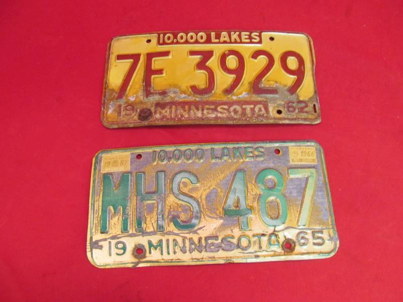 lot 52 image: Vintage license plates