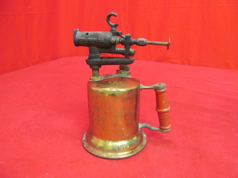 lot 65 image: Vintage Blow Torch