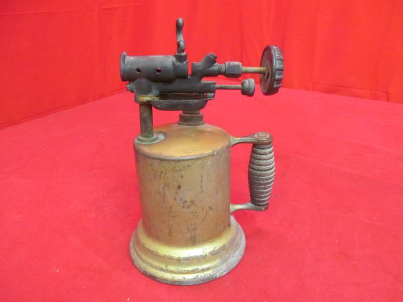 lot 66 image: Vintage Blow Torch