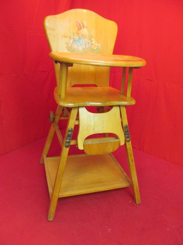 lot 101 image: Vintage high chair