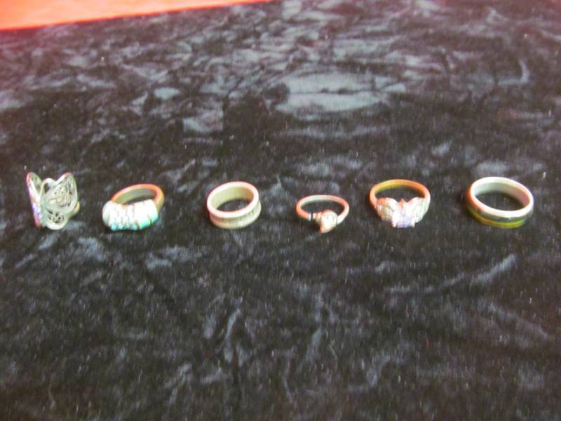 lot 108 image: rings