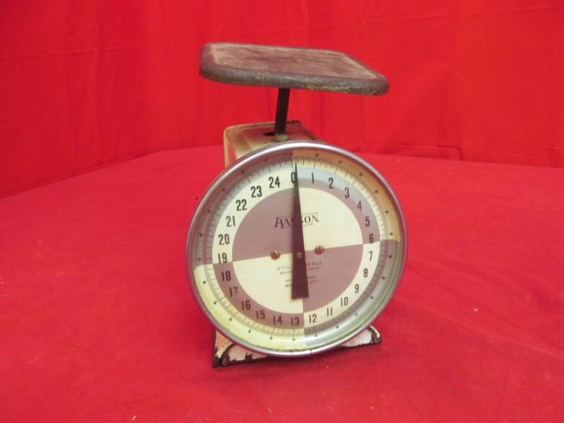 lot 192 image: Vintage Hanson Utility scale (model 1371)