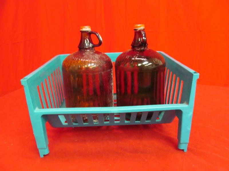 lot 197 image: 2 Vintage Clorox bottles