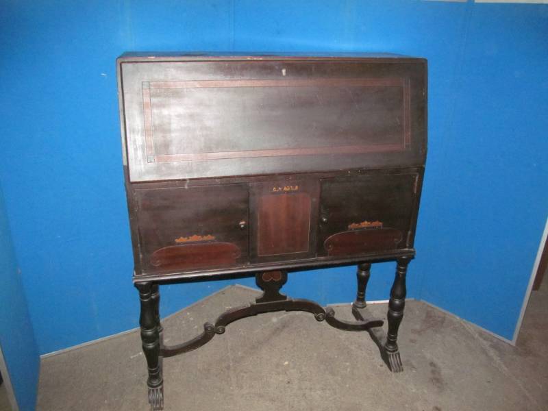 Vintage Secretary Desk With Fold Down Top And 2 Drawers 34x14x41