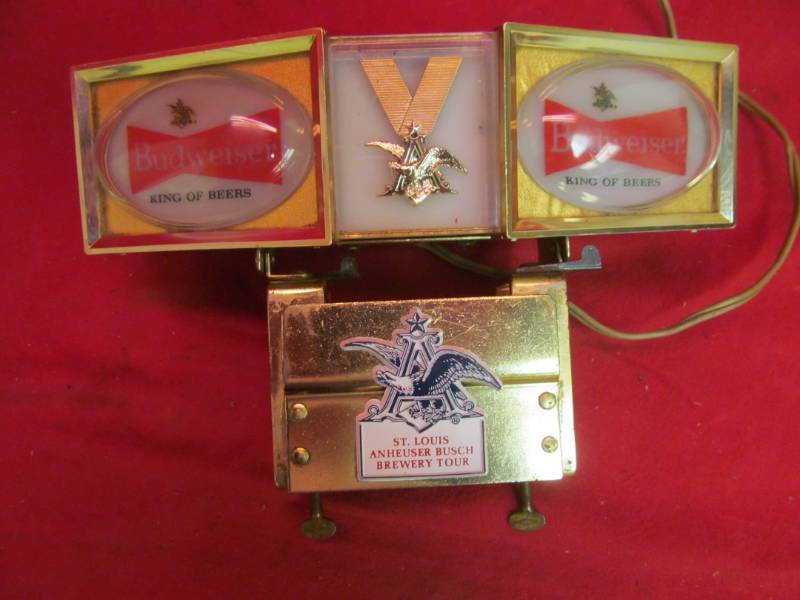 lot 260 image: Budweiser Light (works)