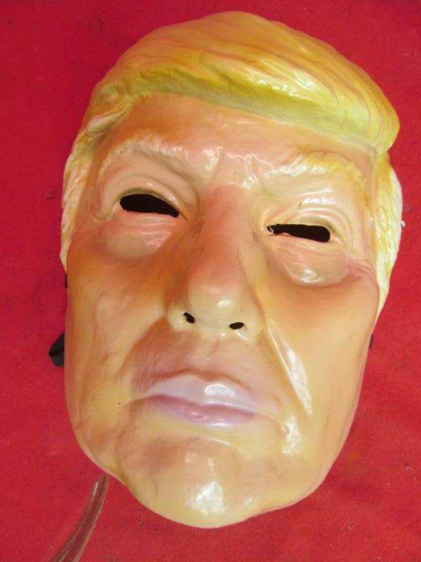 lot 271 image: Trump mask