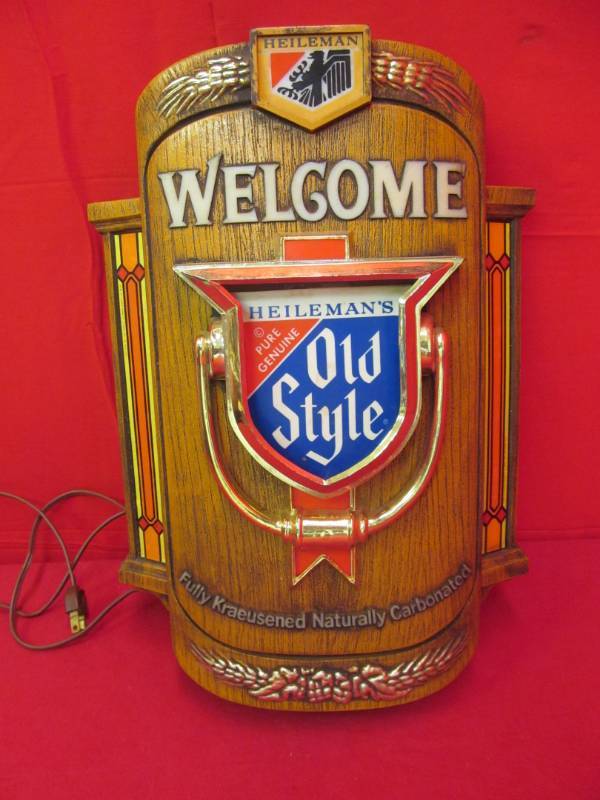 lot 275 image: Heilmans Old Style Light (works)