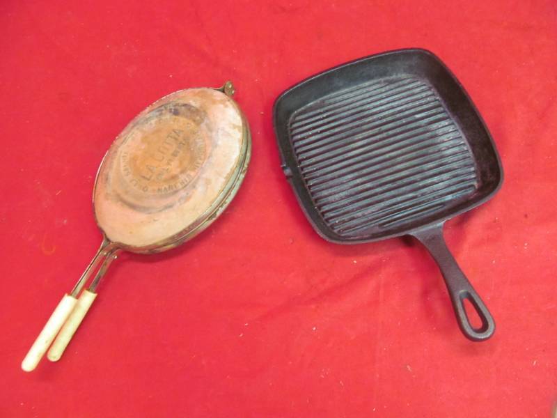 lot 276 image: Cast iron fry pan (Lacotta Brevettata)