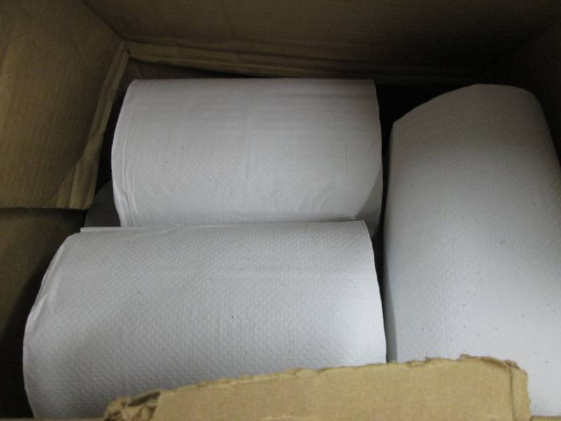 9 Rolls of Boardwalk White Hardwoun...