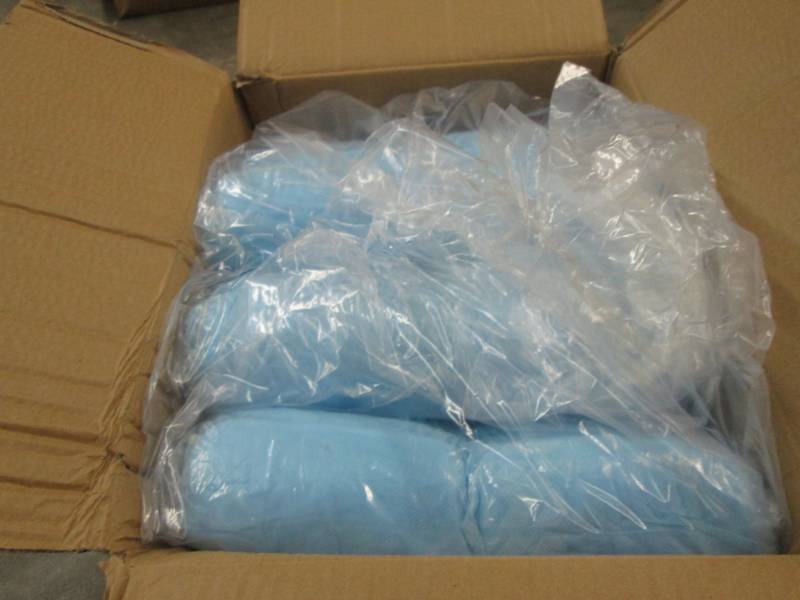 Kleenguard A10 LightDuty Shoe Cover...