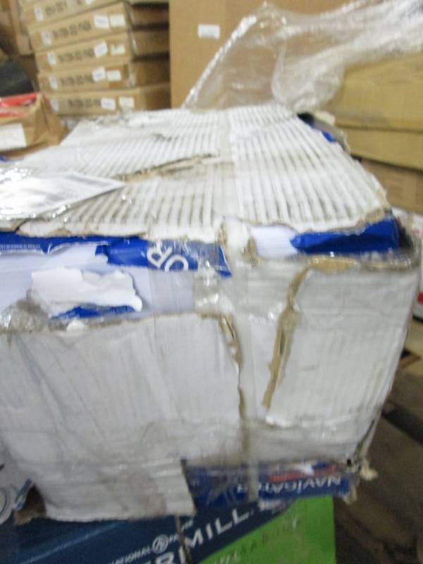 Damaged Case of Navigator 24 lb Cop...