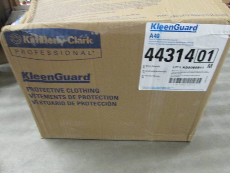 Disposable Clothing - XL KleenGuard...